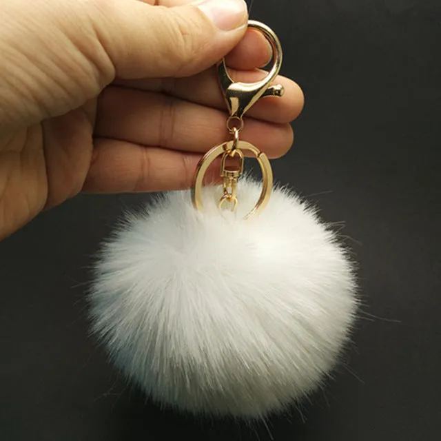 18 color trinket Keychain pompons keychains fake fur Keychain pompom pumpon chik Keychain furllaveros pompom llaveros mujer 1pcs