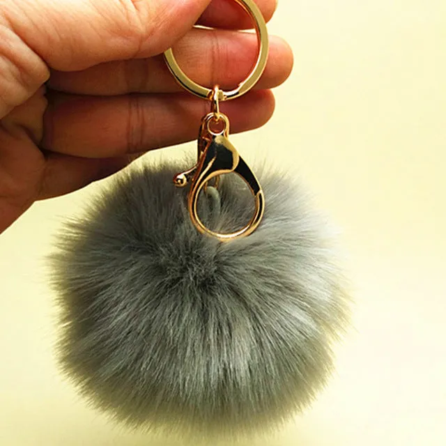 18 color trinket Keychain pompons keychains fake fur Keychain pompom pumpon chik Keychain furllaveros pompom llaveros mujer 1pcs