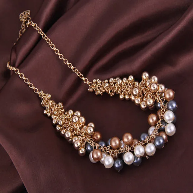 2016 Necklaces pendant necklace women necklace jewelry wholesale plants Korean version Retro Necklace hot new beauty palace