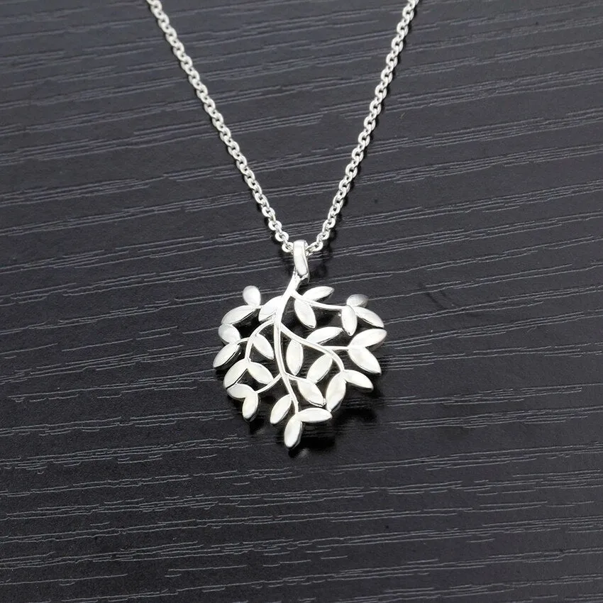 Elegant Tree Of Life Pendant Necklace Silver Color