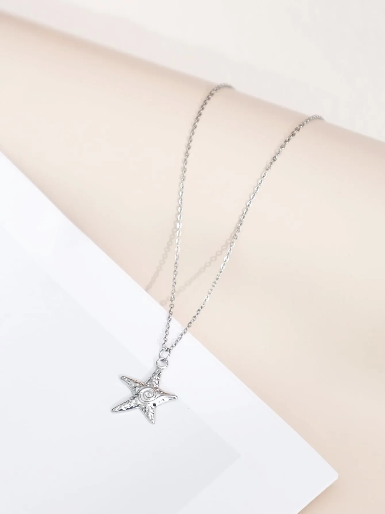 Ocean Style Starfish Necklace Dainty Necklace Elegant Jewelry Creative Necklace