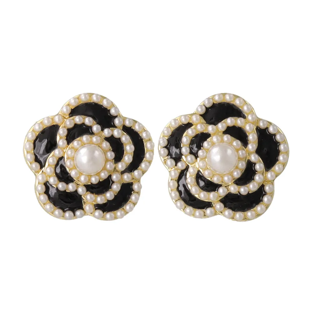 Pearl Flower Stud Earrings