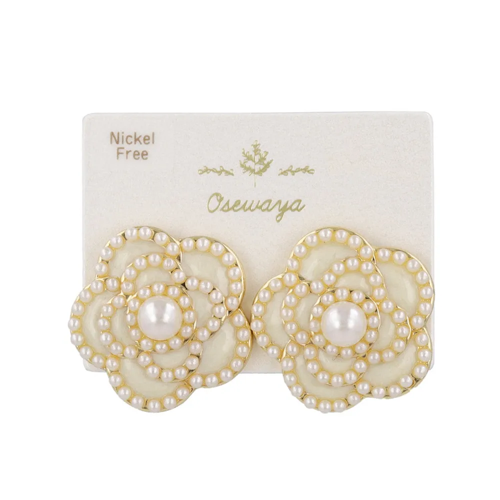 Pearl Flower Stud Earrings